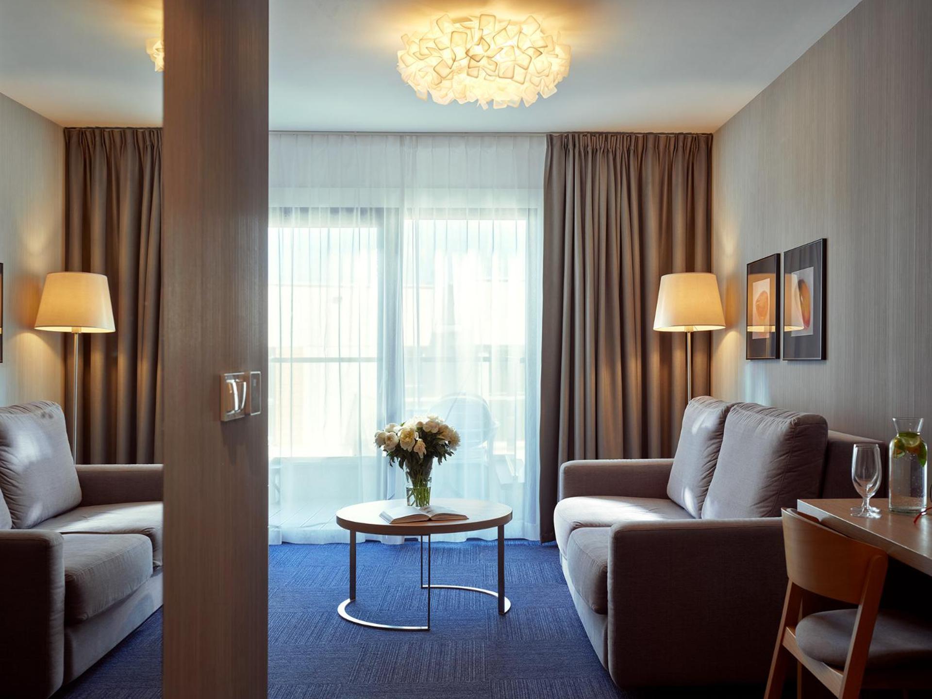 מיילנו Baltivia Sea Resort מראה חיצוני תמונה
